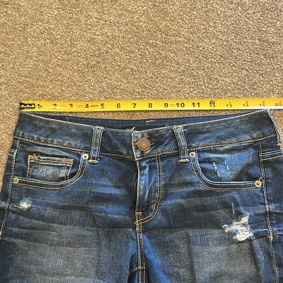 American Eagle - Denim/Jean Shorts - Size 10 - Picture 5 of 6